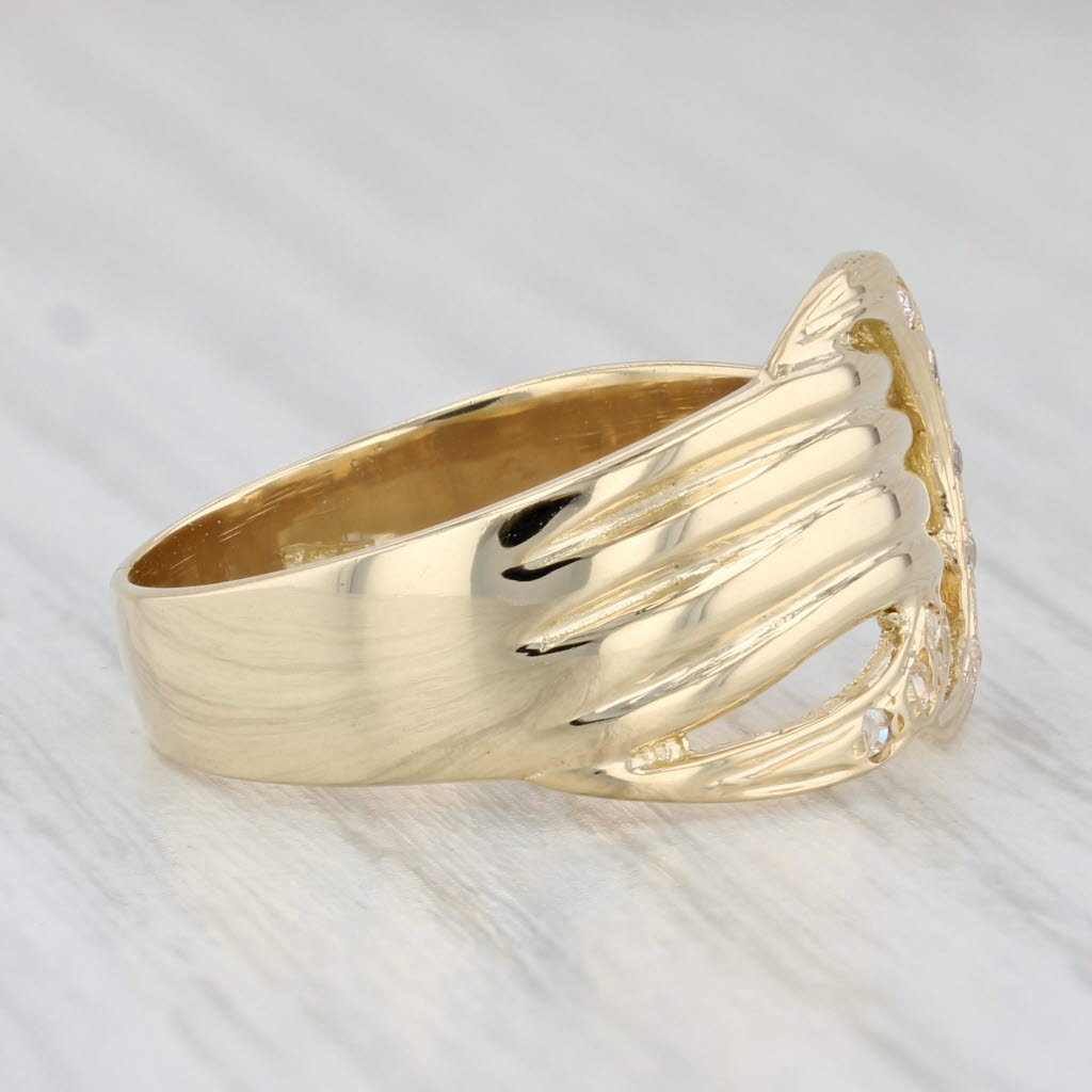 Light Gray Cubic Zirconia Ring 18k Yellow Gold Scalloped Band Size 7.25