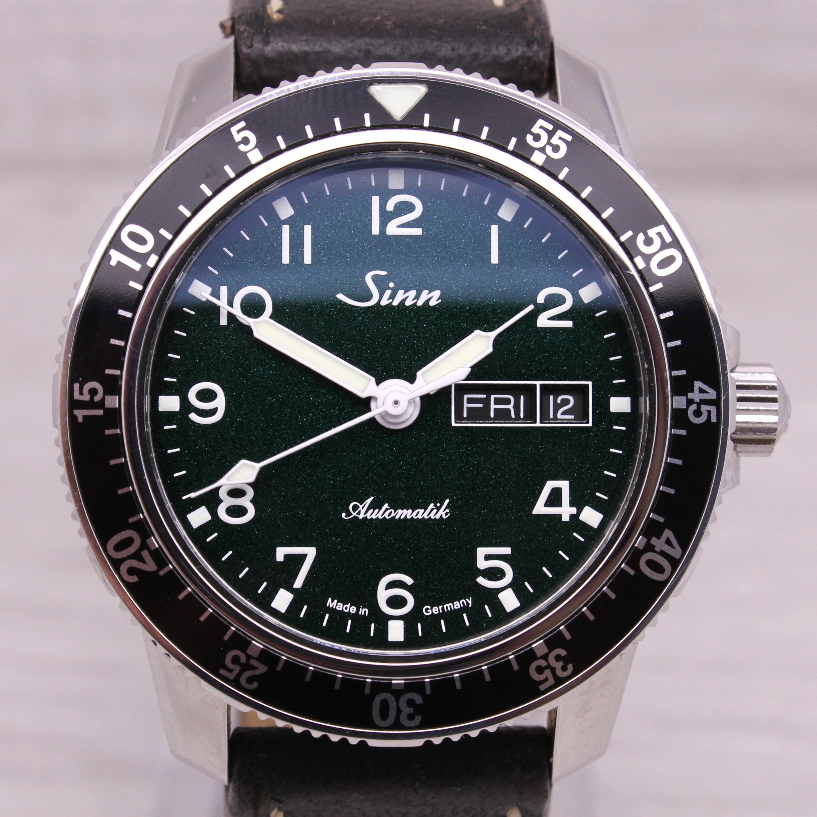 Thistle Sinn 104 ST SA G 41mm Steel Mens Automatic Watch Metallic Green w Box & Strap