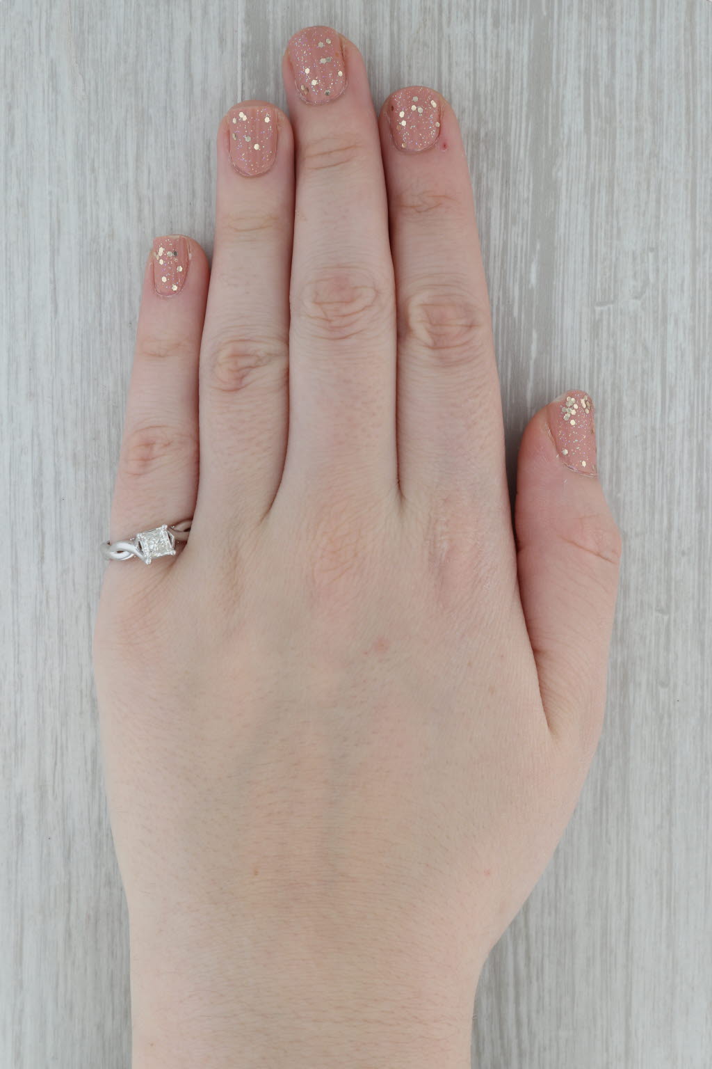 Dark Gray 0.94 ctw Princess Cut Diamond Engagement Solitaire Ring 14K White Gold Size 7