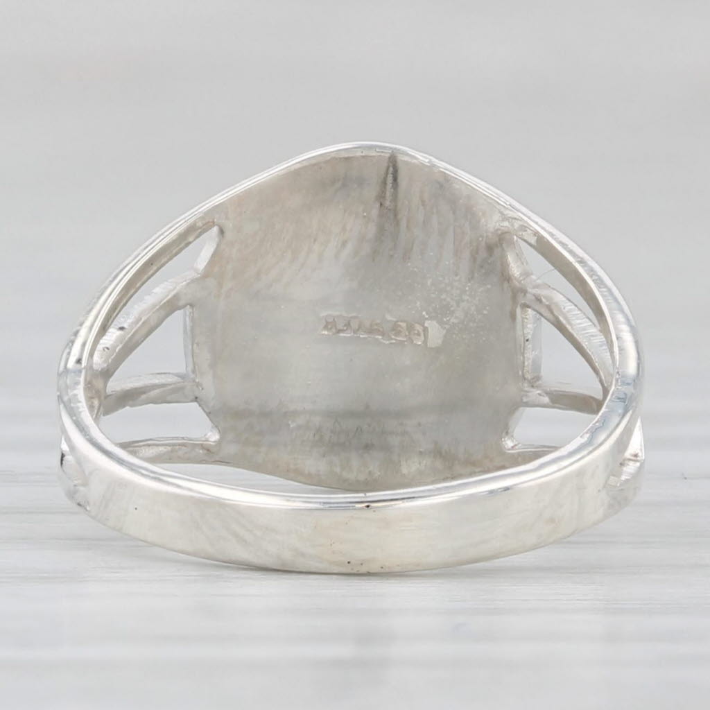 Light Gray Girl Scouts Badge Signet Ring Sterling Silver Size 4