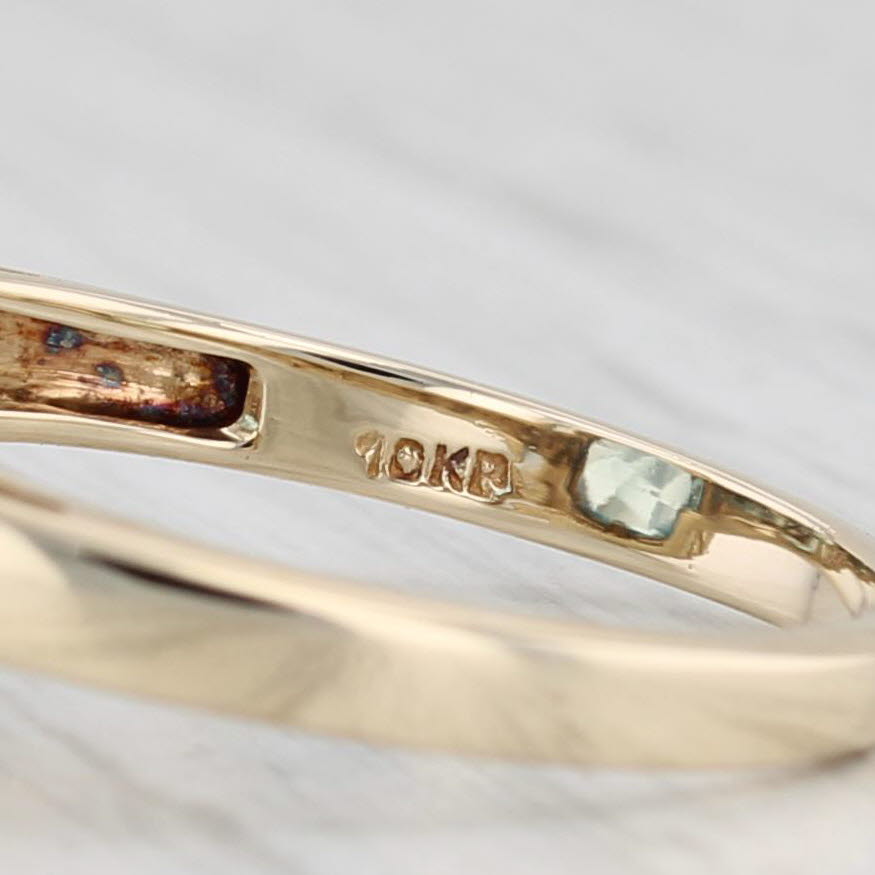 Light Gray 3.10ctw Trillion Blue Topaz Diamond Ring 10k Yellow Gold Size 6.75