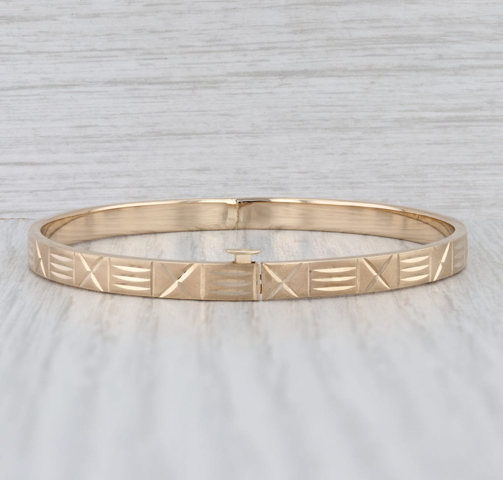 7.25" Patterned Bangle Bracelet 14k Yellow Gold 4.7mm