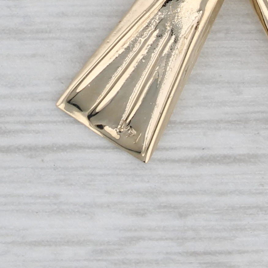 Gray Vintage Diving Snorkeling Flippers Charm 14k Yellow Gold Nautical Pendant
