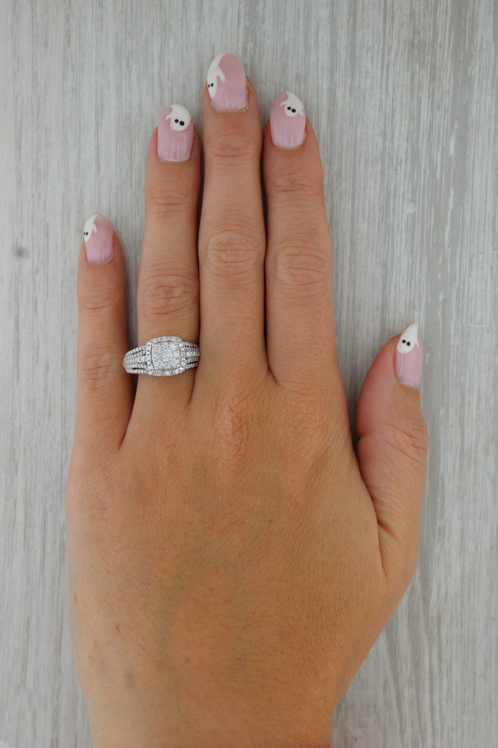 0.50ctw Diamond Cluster Halo Engagement Ring 10k White Gold Size 7.25