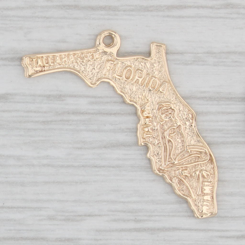 Light Gray Florida Charm Pendant 14k Yellow Gold Souvenir US State Collectible