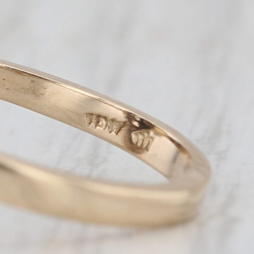 Vintage Onyx Diamond Ring 10k Yellow Gold Size 6 Signet