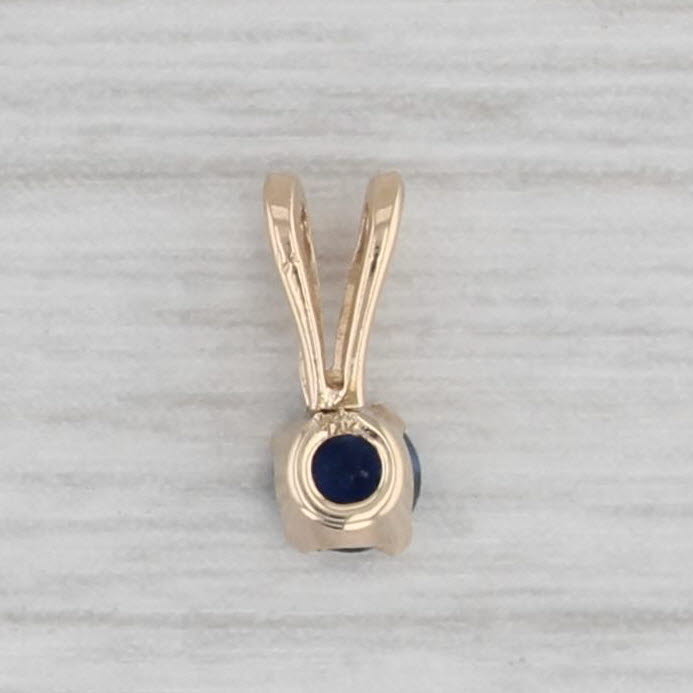 Gray Small 0.13ct Blue Sapphire Round Solitaire Pendant 14k Yellow Gold Drop