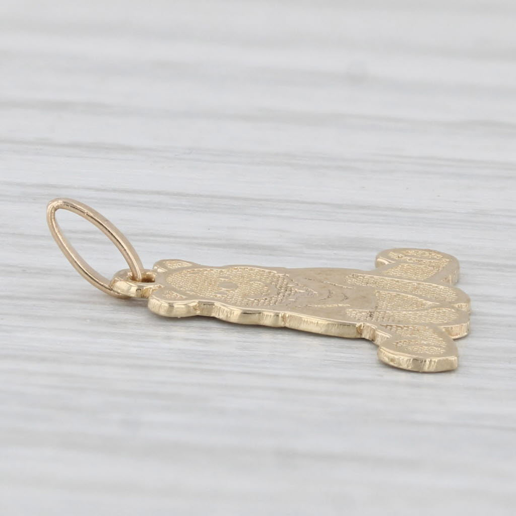 Light Gray Winnie the Pooh Pendant 10k Yellow Gold Disney Cartoon Bear