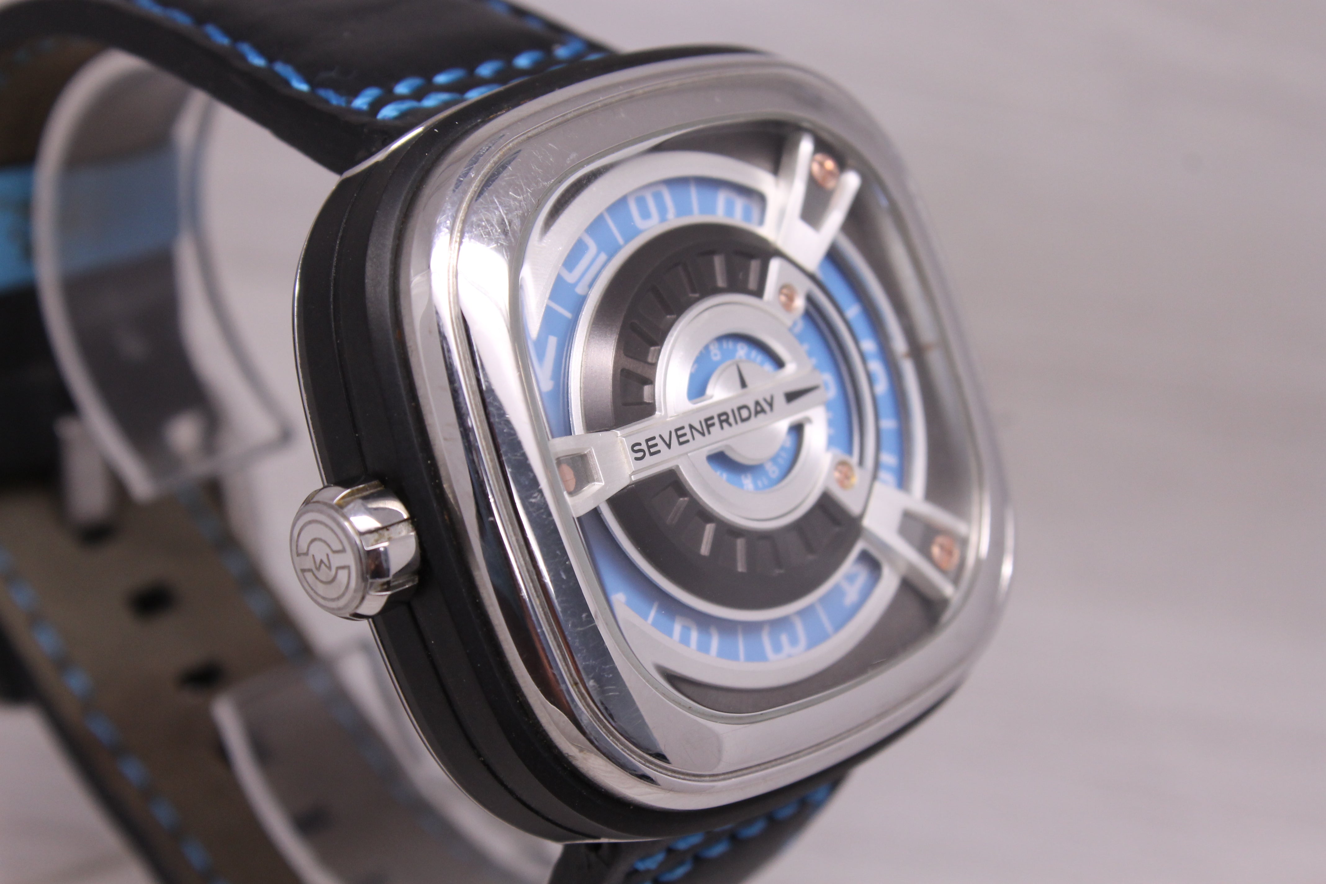 SEVENFRIDAY Handicap International Limited Edition Automatic Mens Watch M1-05