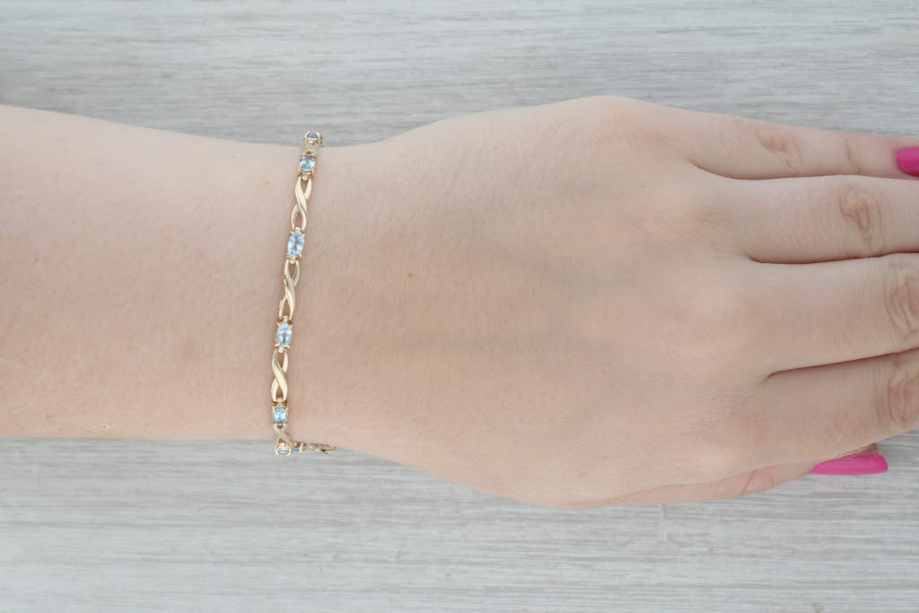 Gray 2.60ctw Blue Topaz Tennis Bracelet 10k Yellow Gold 7" 3.5mm