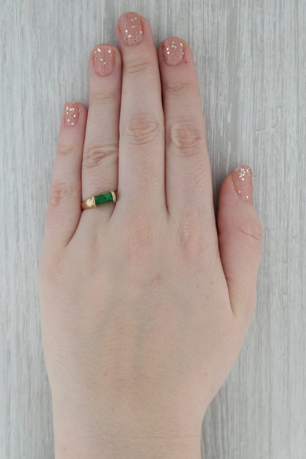 Dark Gray Green Maw Sit Sit Solitaire Mid-Century Modern 14K Yellow Gold Ring Size 9.25