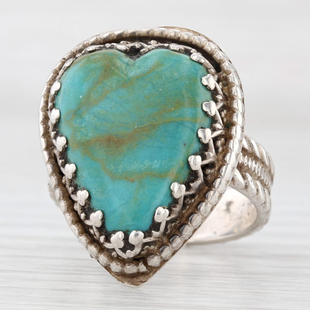 Light Gray Vintage Lab Created Turquoise Cabochon Heart Ring Sterling Silver Southwestern