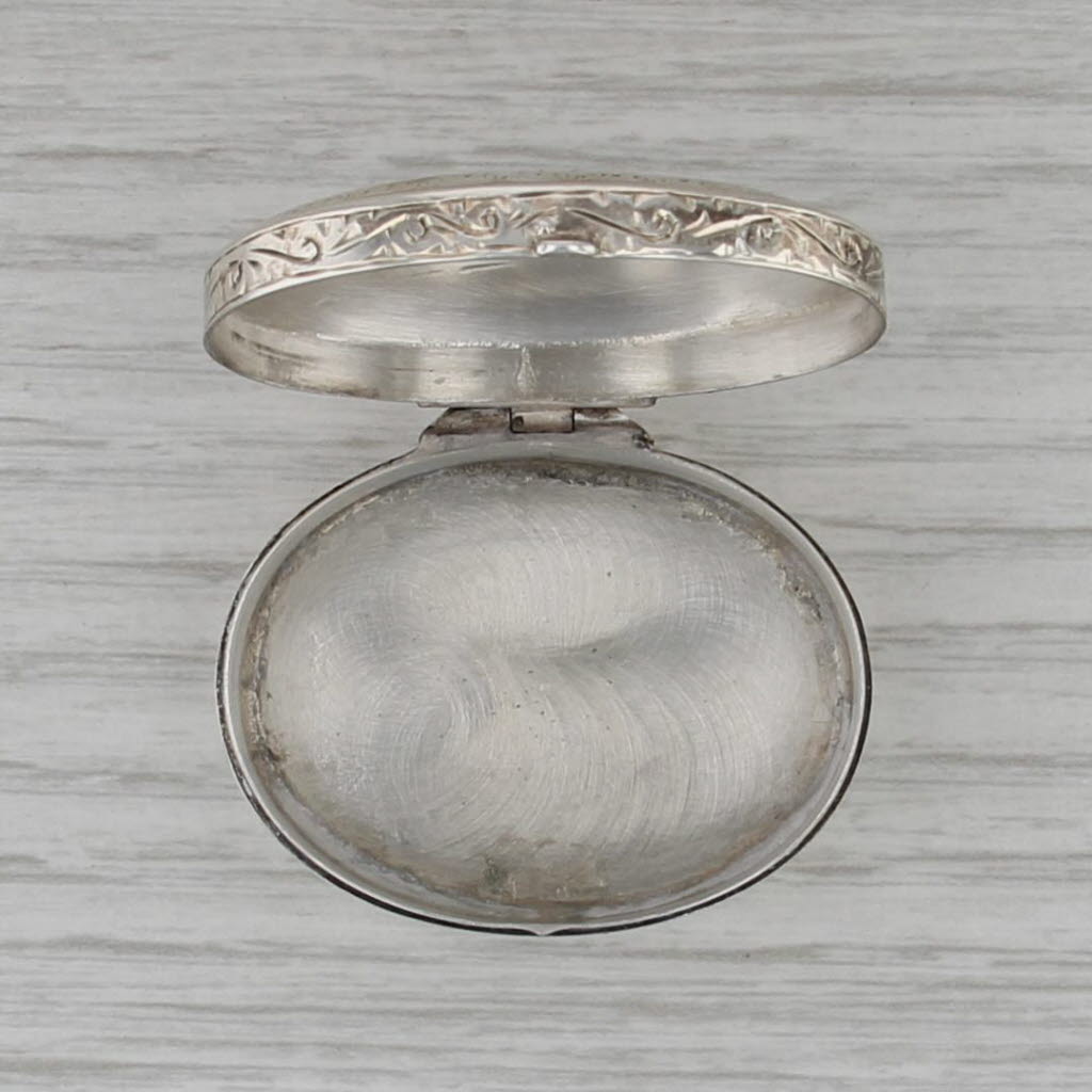 Sterling Silver Snuff / Pill Box Engravable Vintage Ornate Floral Pattern Opens