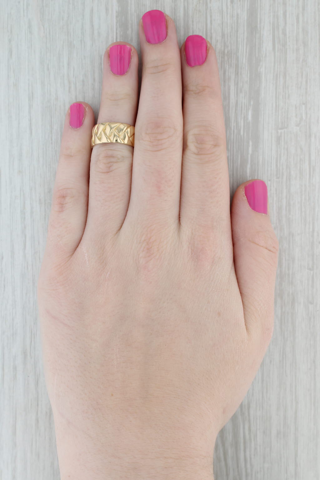 Gray Basket Weave Solid Gold Wide Band Ring 18k Yellow Gold Size 5 1/4