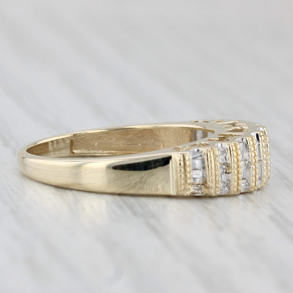 Light Gray 0.16ctw Diamond MOM Ring 10k Yellow Gold Stackable Band Size 7