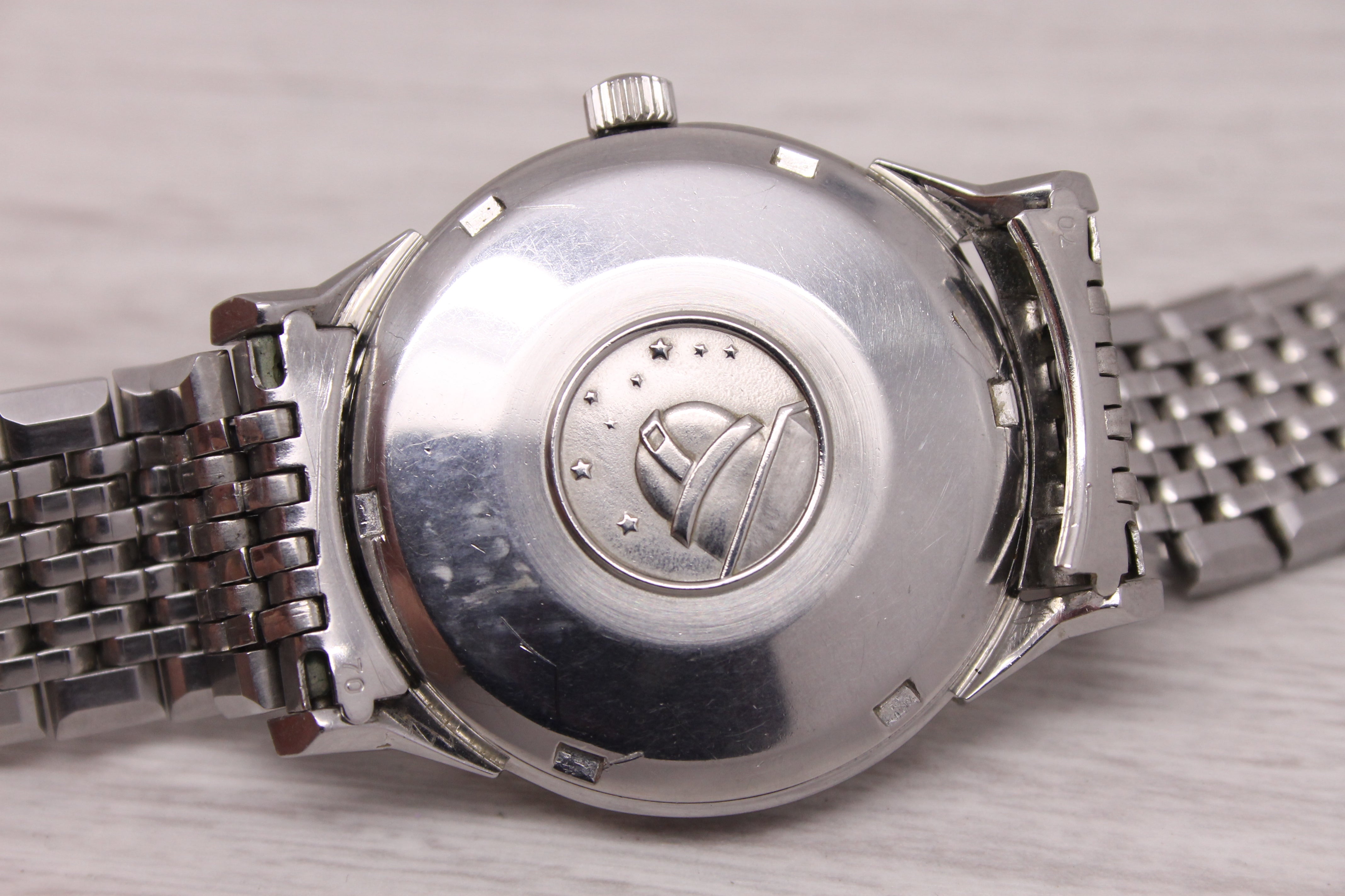 Gray Vintage 1962 Omega Constellation 14902 Mens 34mm Steel Automatic Watch Rice Band