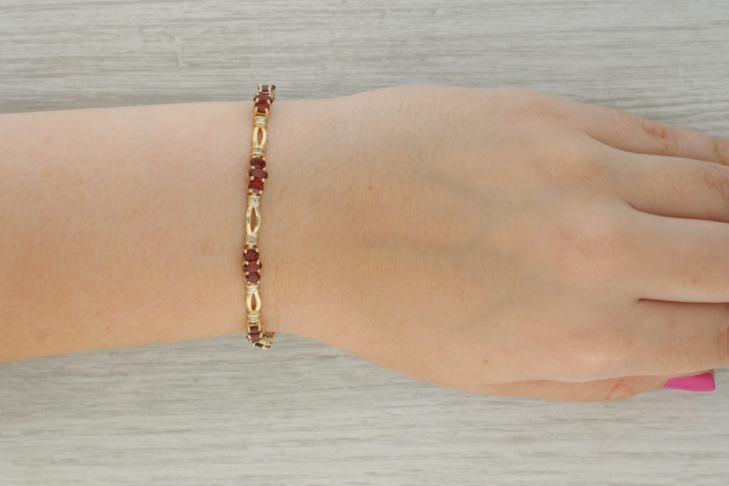 Rosy Brown 5.32ctw Garnet Diamond Bracelet 14k Yellow Gold 6.75" 5mm