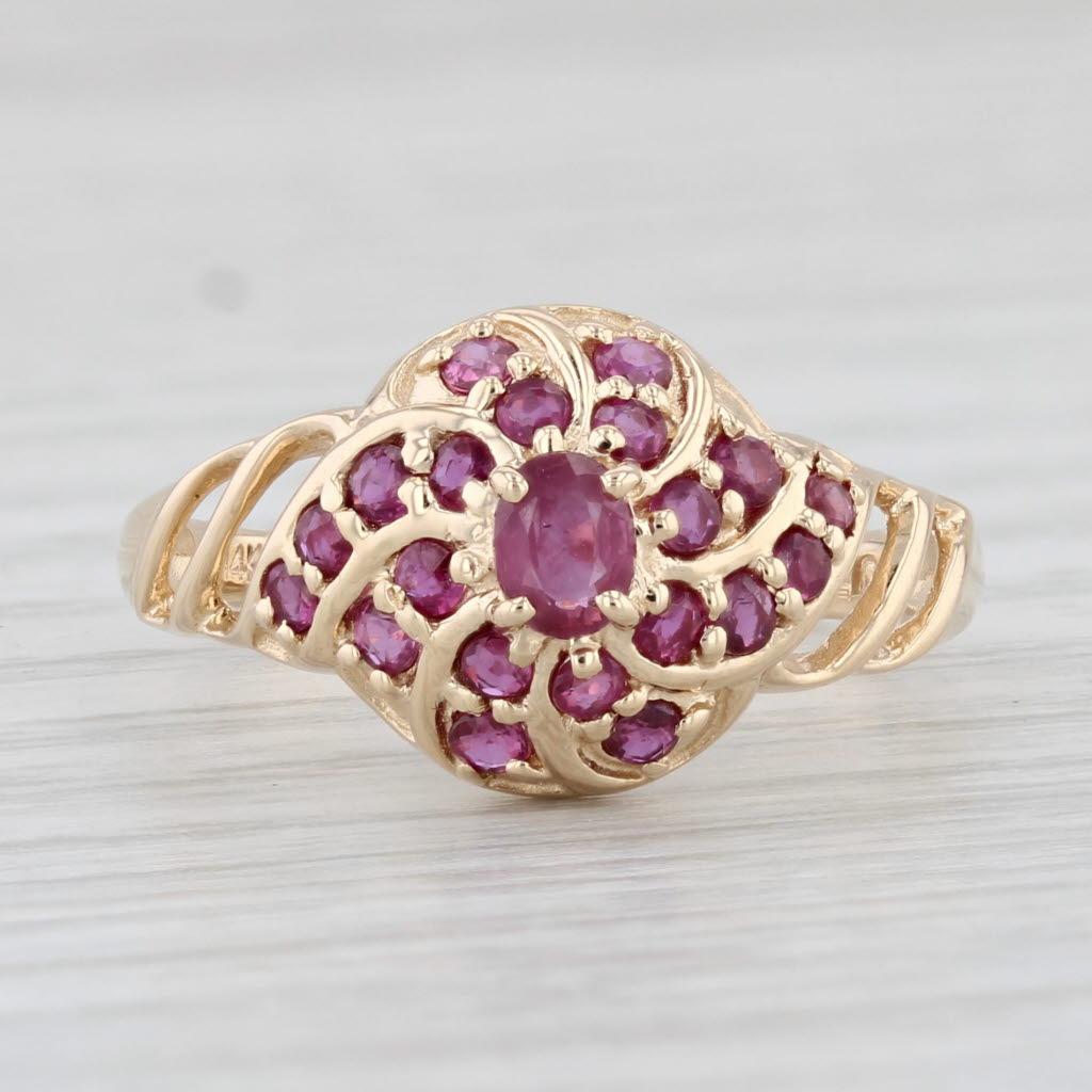 Light Gray 1ctw Ruby Cluster Ring 14k Yellow Gold Size 7.25