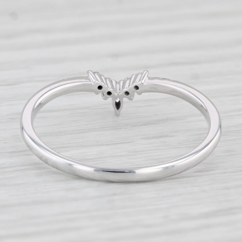 Light Gray 0.11ctw Moissanite Contoured V Wedding Band Ring 10k White Gold Stackable