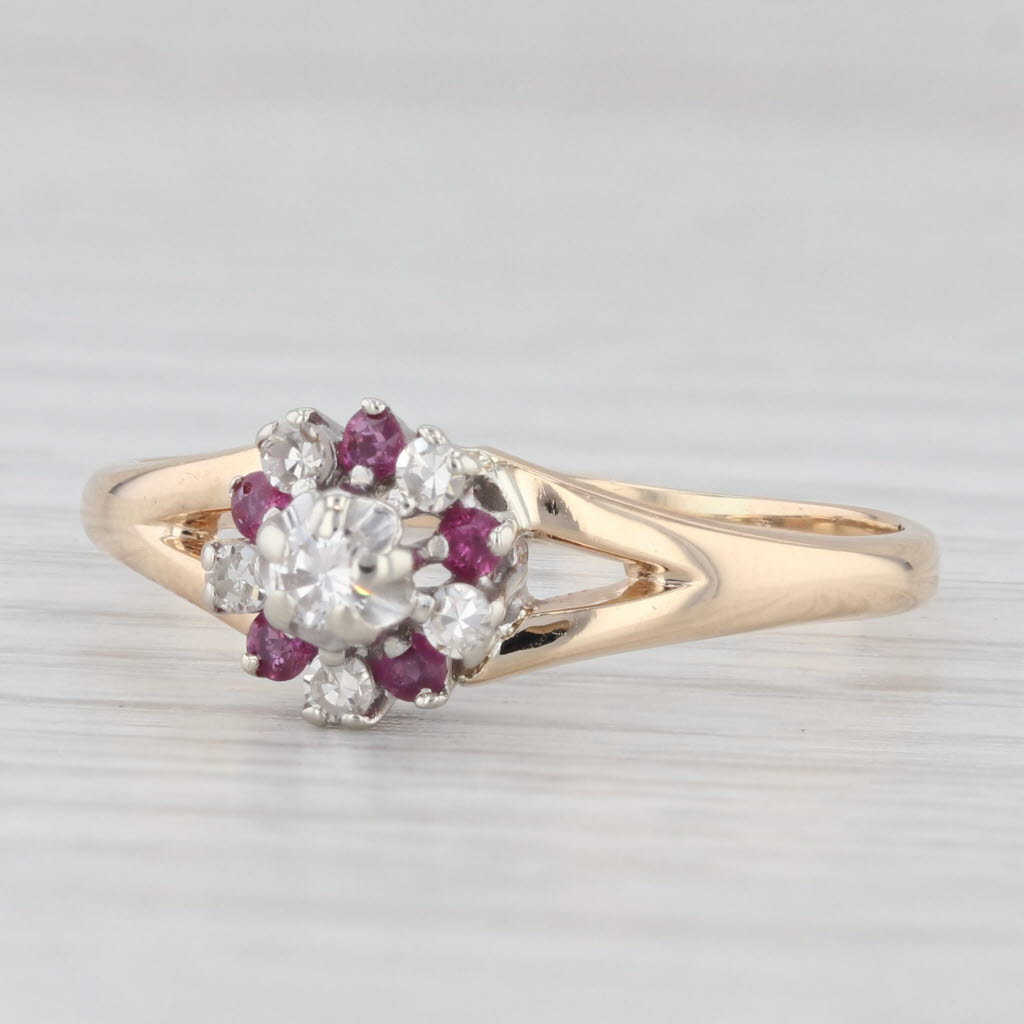 Light Gray 0.30ctw Diamond Ruby Flower Ring 14k Yellow Gold Size 10 Engagement