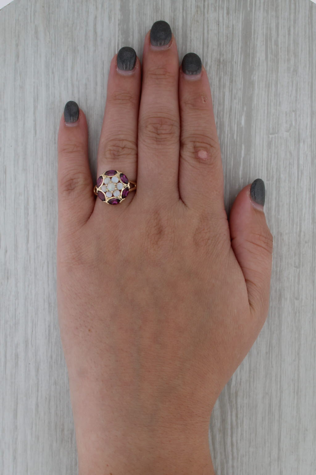 1.75ctw Garnet Opal Flower Cluster Ring 10k Yellow Gold Size 7.25