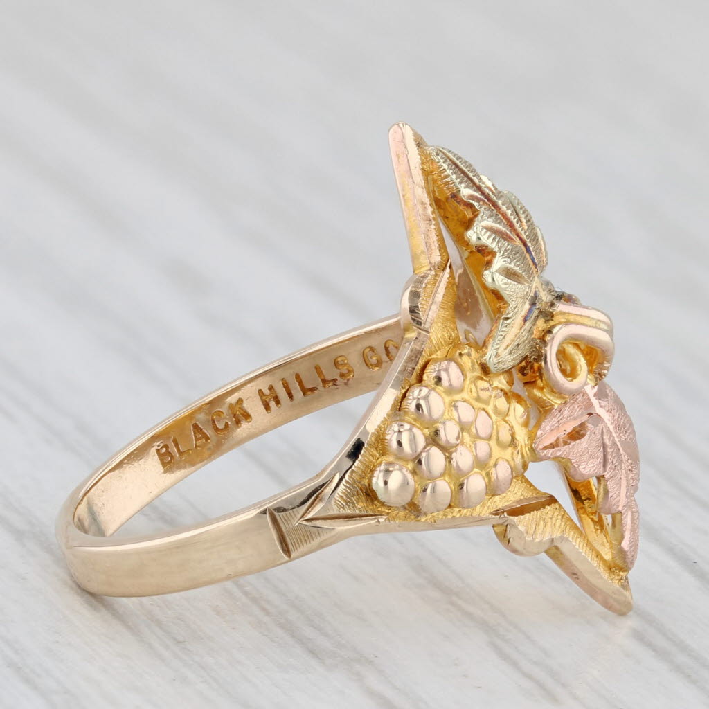 Light Gray Black Hills Gold Jewelry Co Leaf Ring 10k Yellow Green Rose Gold Size 5.5