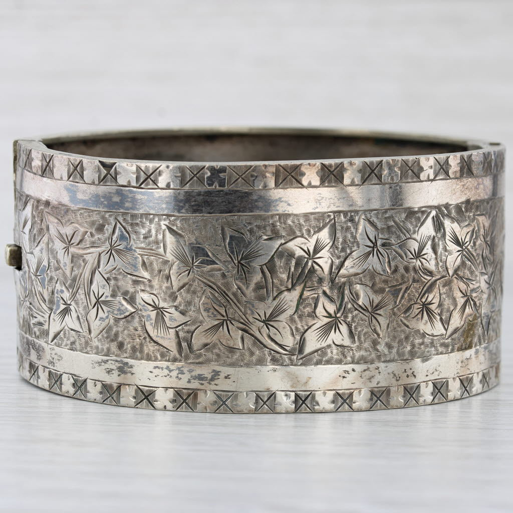 Light Gray Vintage Floral Etched Bangle Bracelet Silver Wide Band 6.5" 31.3mm
