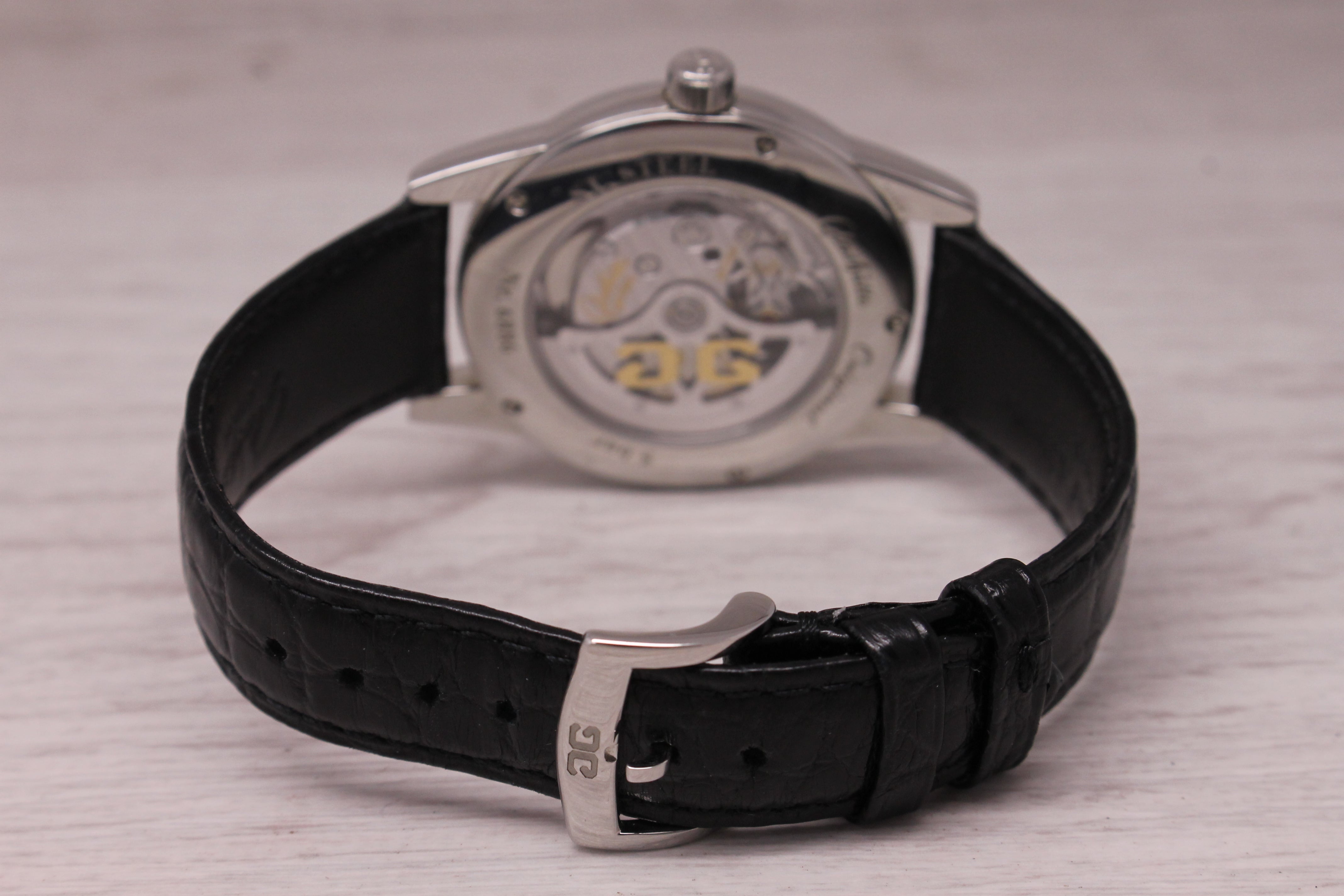 Dark Gray Glashutte Senator 39mm Steel Mens Automatic Calendar Watch 1-39-58-02-02-04