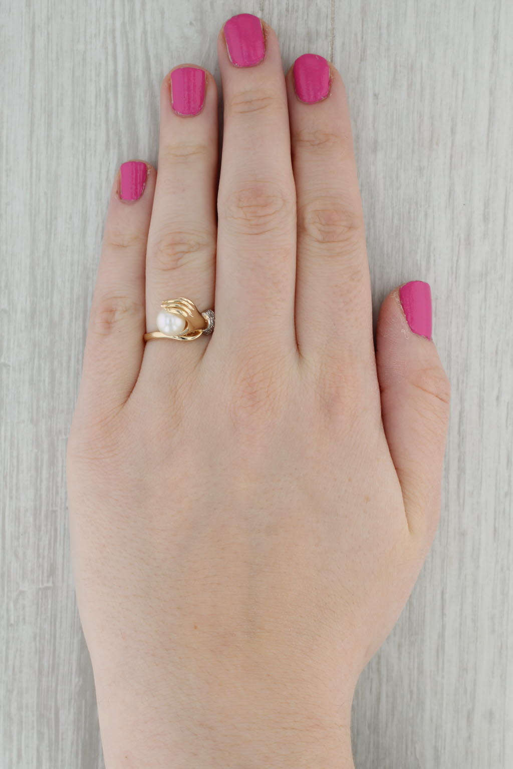 Dark Gray Hand Holding Cultured Pearl Diamond Ring 14k Yellow Gold Size 8.25