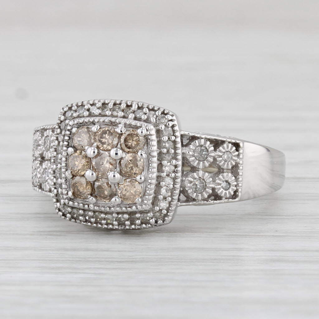 Light Gray 0.29ctw Champagne White Diamond Halo Engagement Ring 10k White Gold Size 7