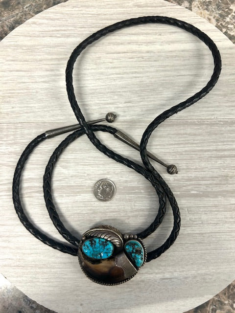 Light Gray Vintage Native American Turquoise Claw Bolo Tie Necklace Sterling Silver Leather