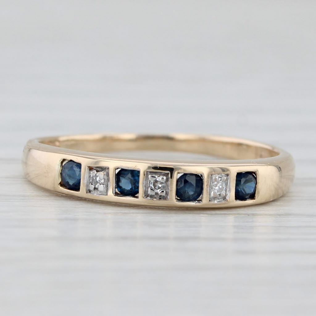 Light Gray 0.18ctw Blue Sapphire Diamond Ring 10k Gold Stackable Wedding Band Size 5.75