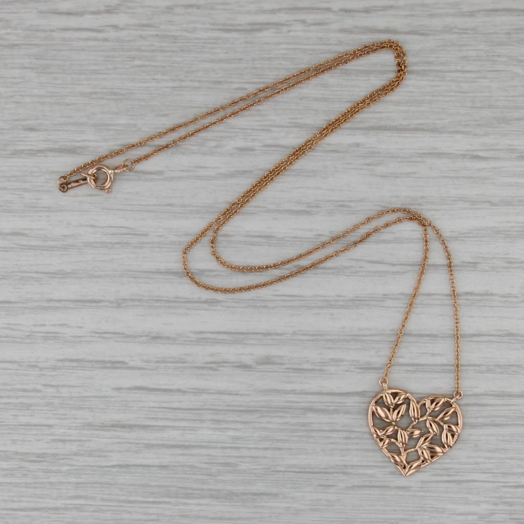 Tiffany Paloma Picasso Olive Leaf Heart Pendant Necklace w/ Pouch 18k Gold