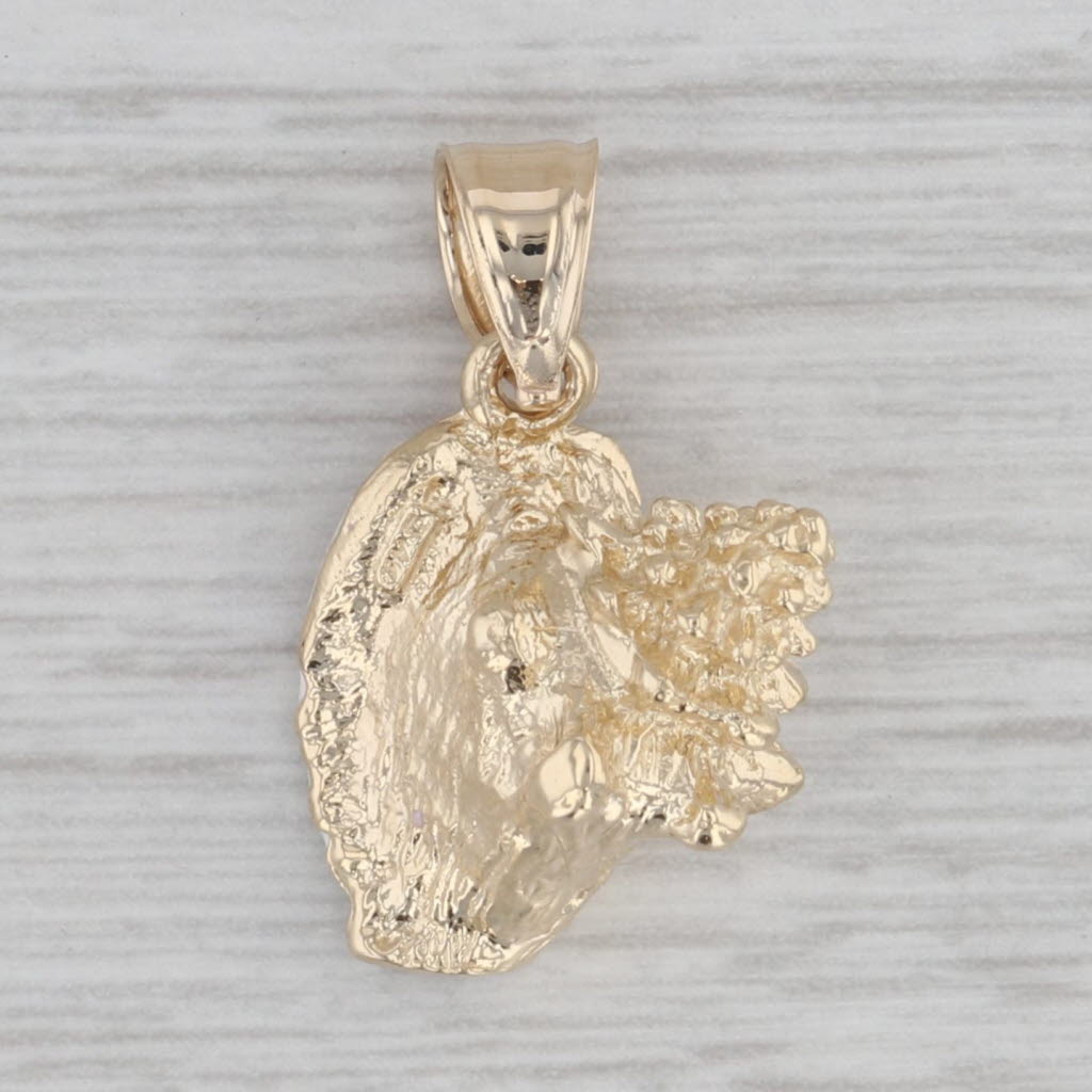 Gray Vintage Conch Shell Pendant 14k Yellow Gold Enamel Nautical