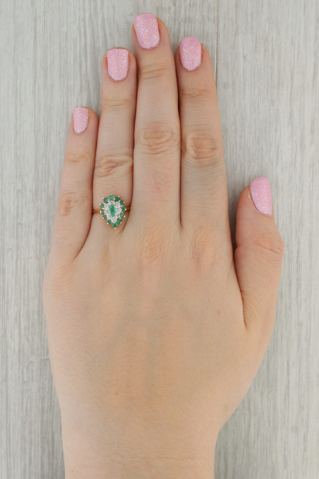 Dark Gray 0.68ctw Emerald Diamond Cluster Ring 10k Yellow Gold Size 7.5