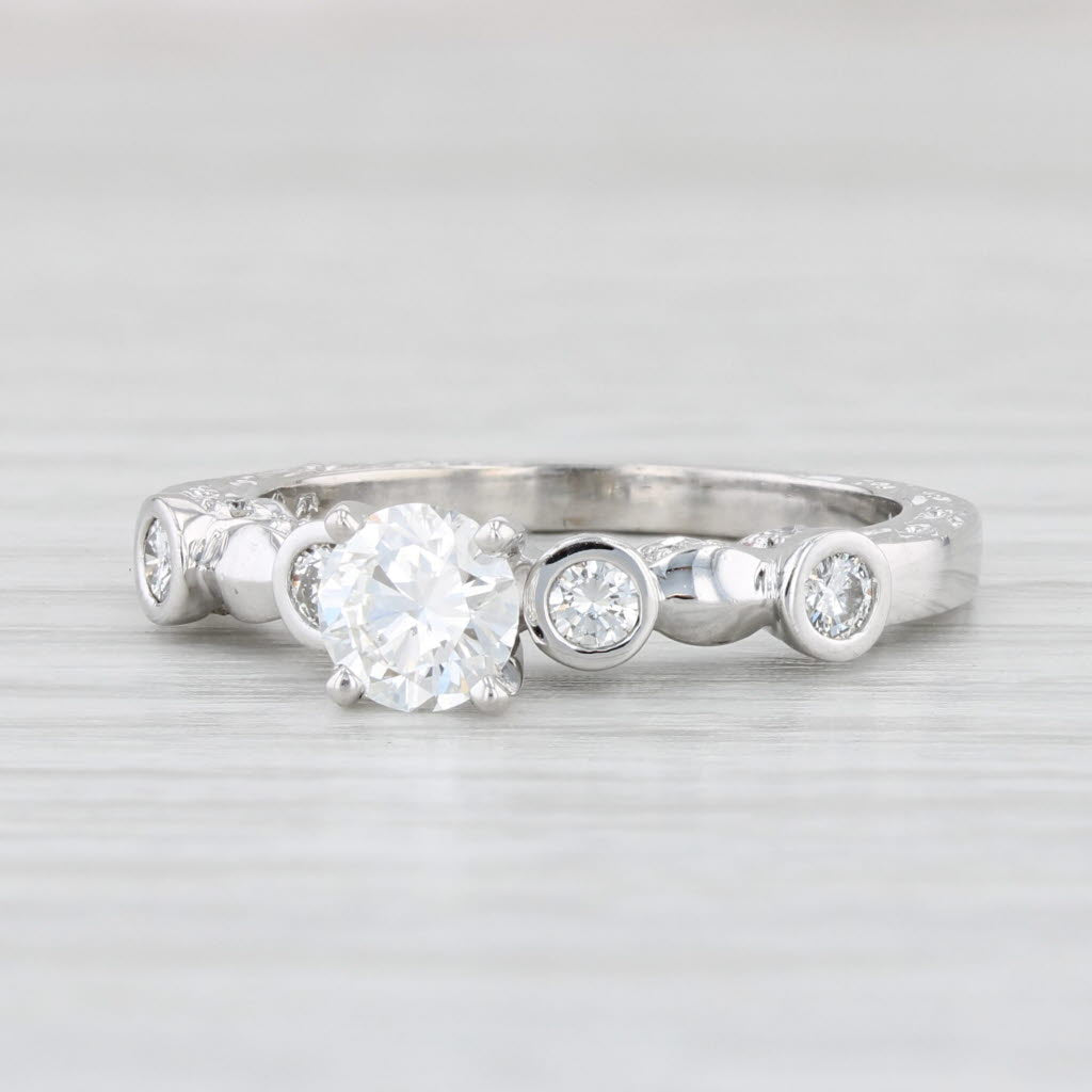 Light Gray 0.82ctw Round VS2 Diamond Engagement Ring 14k White Gold Size 6.5
