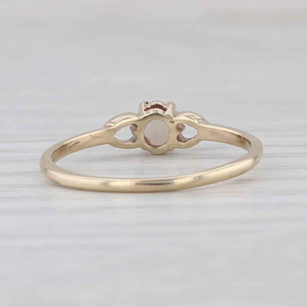 Opal Oval Cabochon Solitaire Ring 10k Yellow Gold Size 7.5 Heart Accents