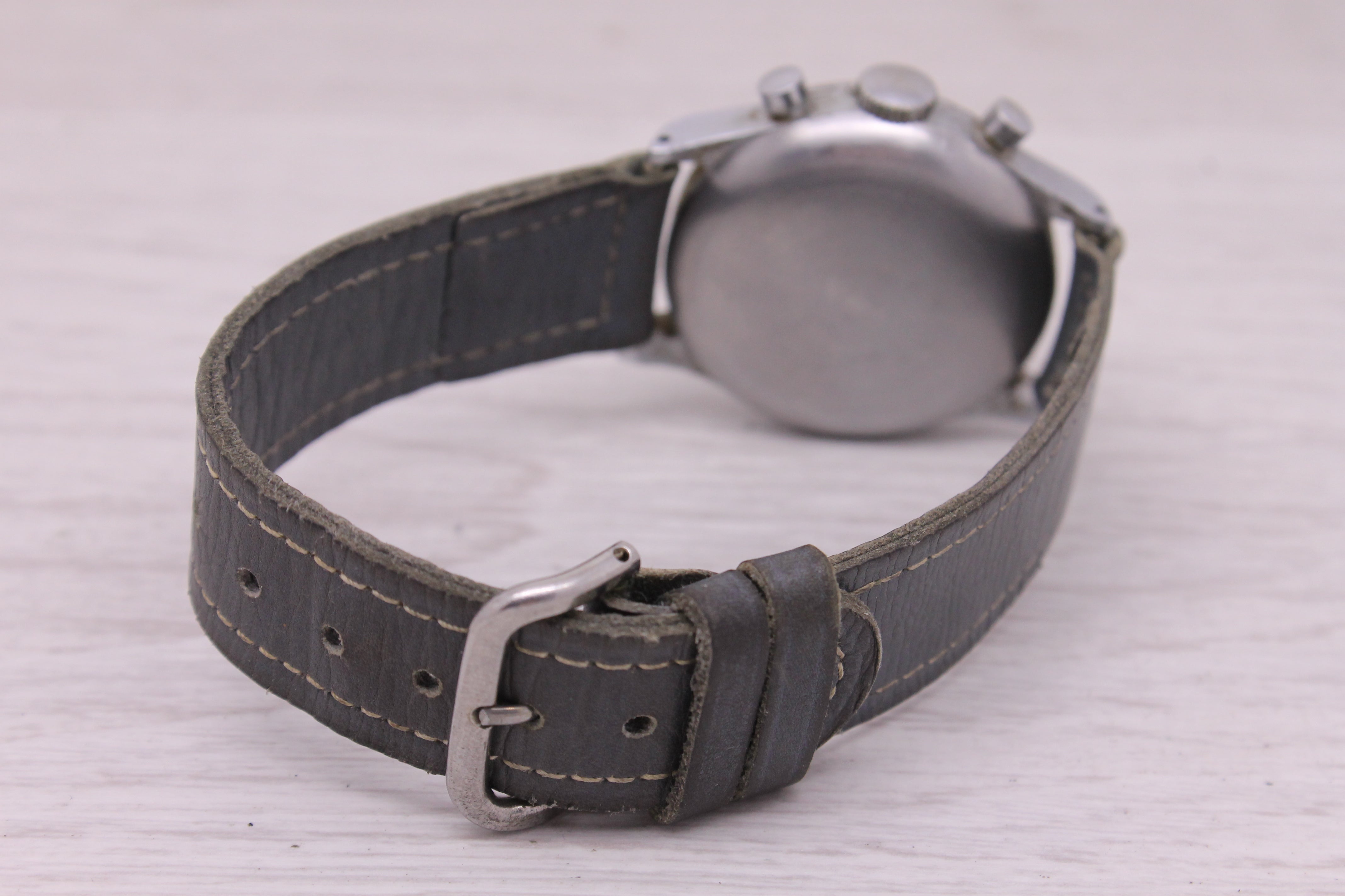 Thistle Vintage c.1940's Anonymous 32mm Steel Back Chronograph Watch CLEAN Salmon Dial