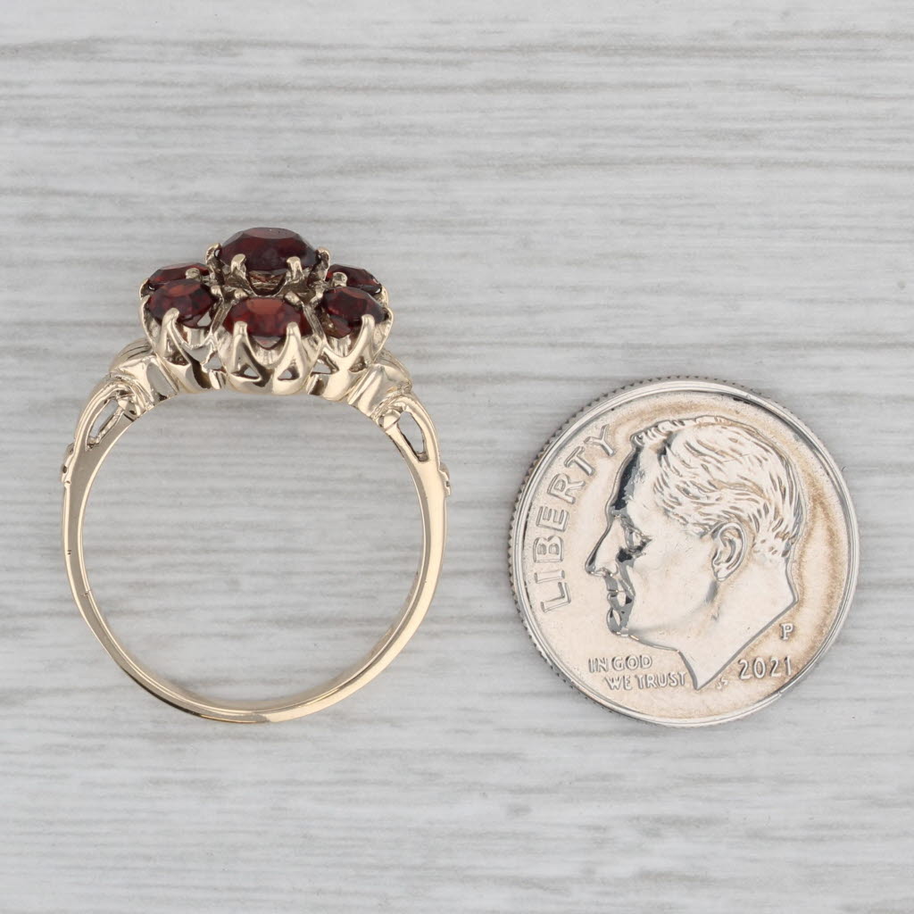 Gray 0.78ctw Garnet Flower Cluster Ring 10k Yellow Gold Size 7