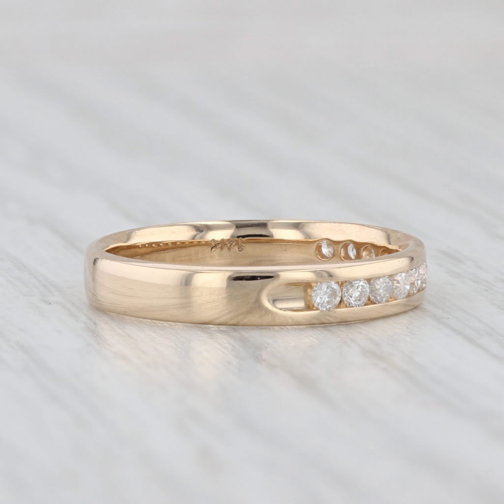 0.24ctw Diamond Wedding Band 14k Yellow Gold Size 5.5 Stackable Ring