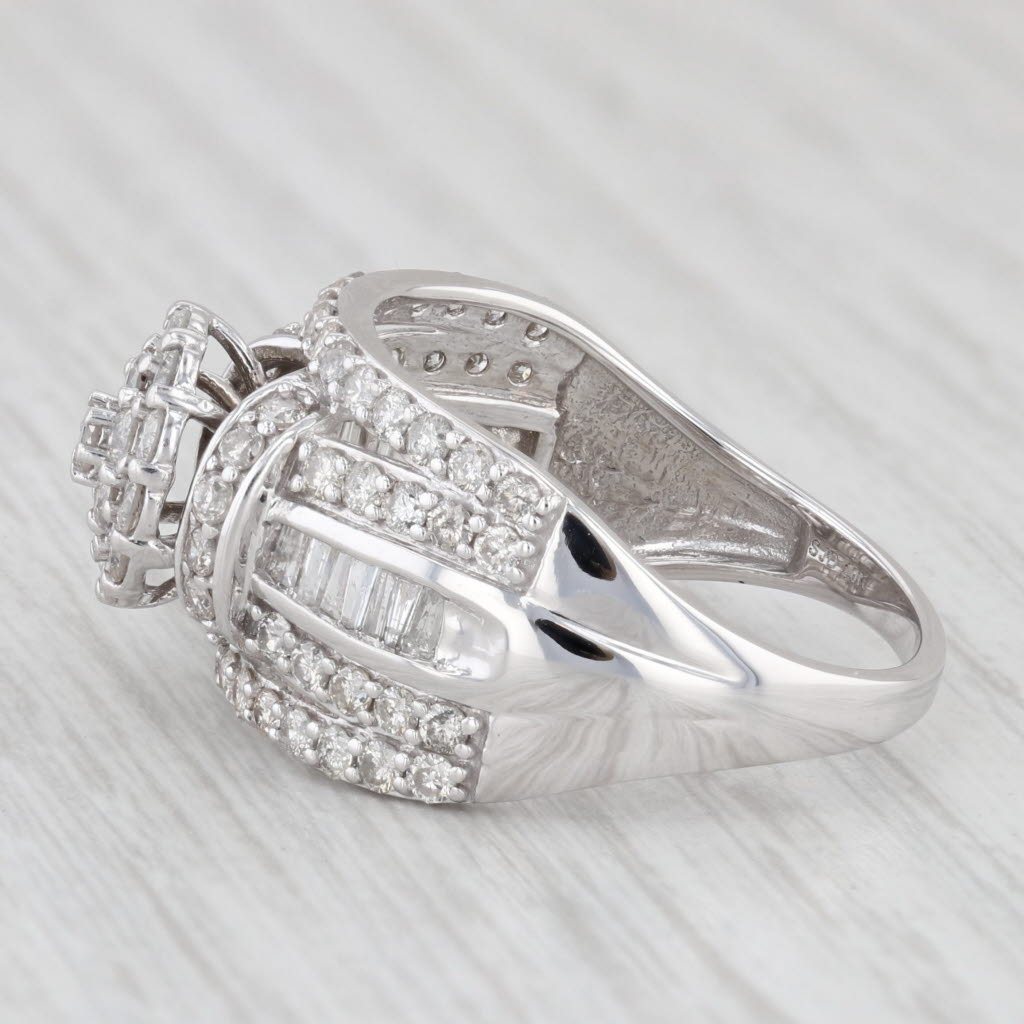 Light Gray 1.73ctw Diamond Cluster Halo 10k White Gold Size 9.75 Ring Cocktail
