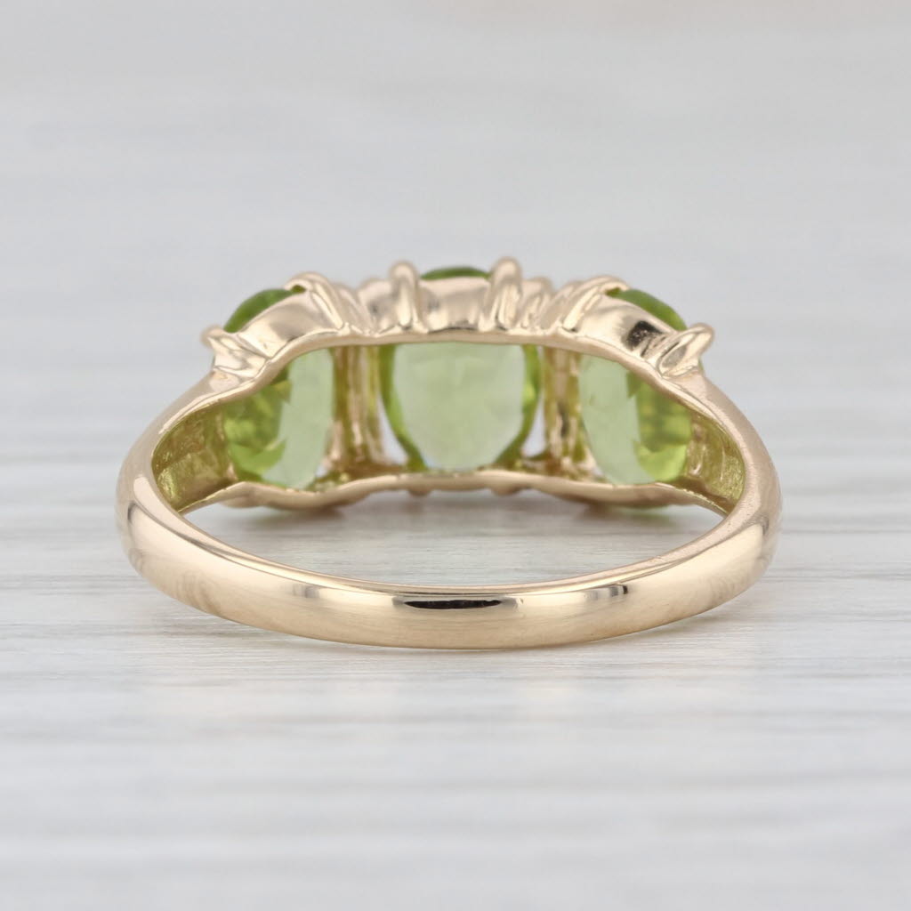 2.30ctw Peridot 3 Stone Ring 14k Yellow Gold Size 7
