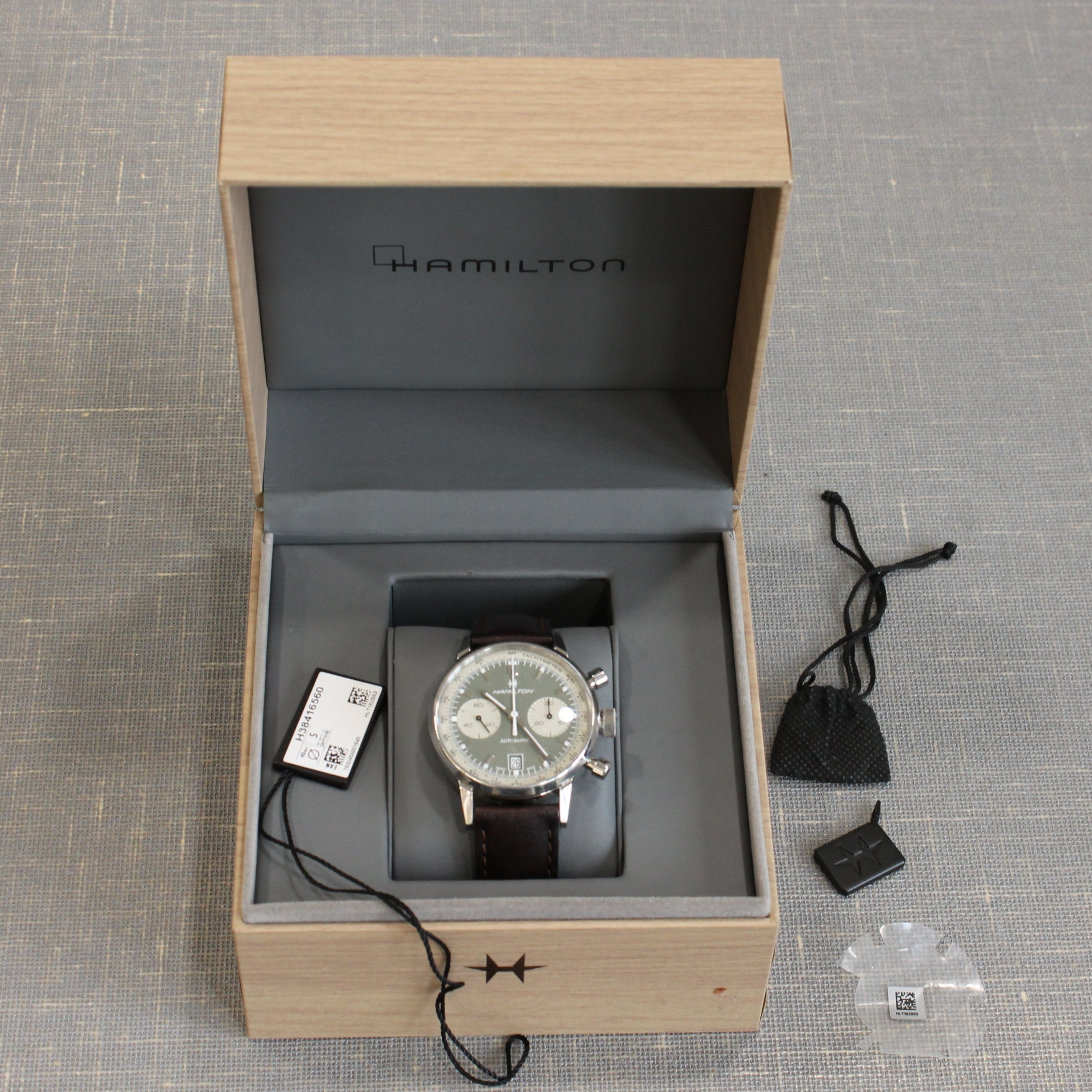 Hamilton Intra-Matic Mens 40mm Steel Automatic Chronograph Watch w Box H38416560