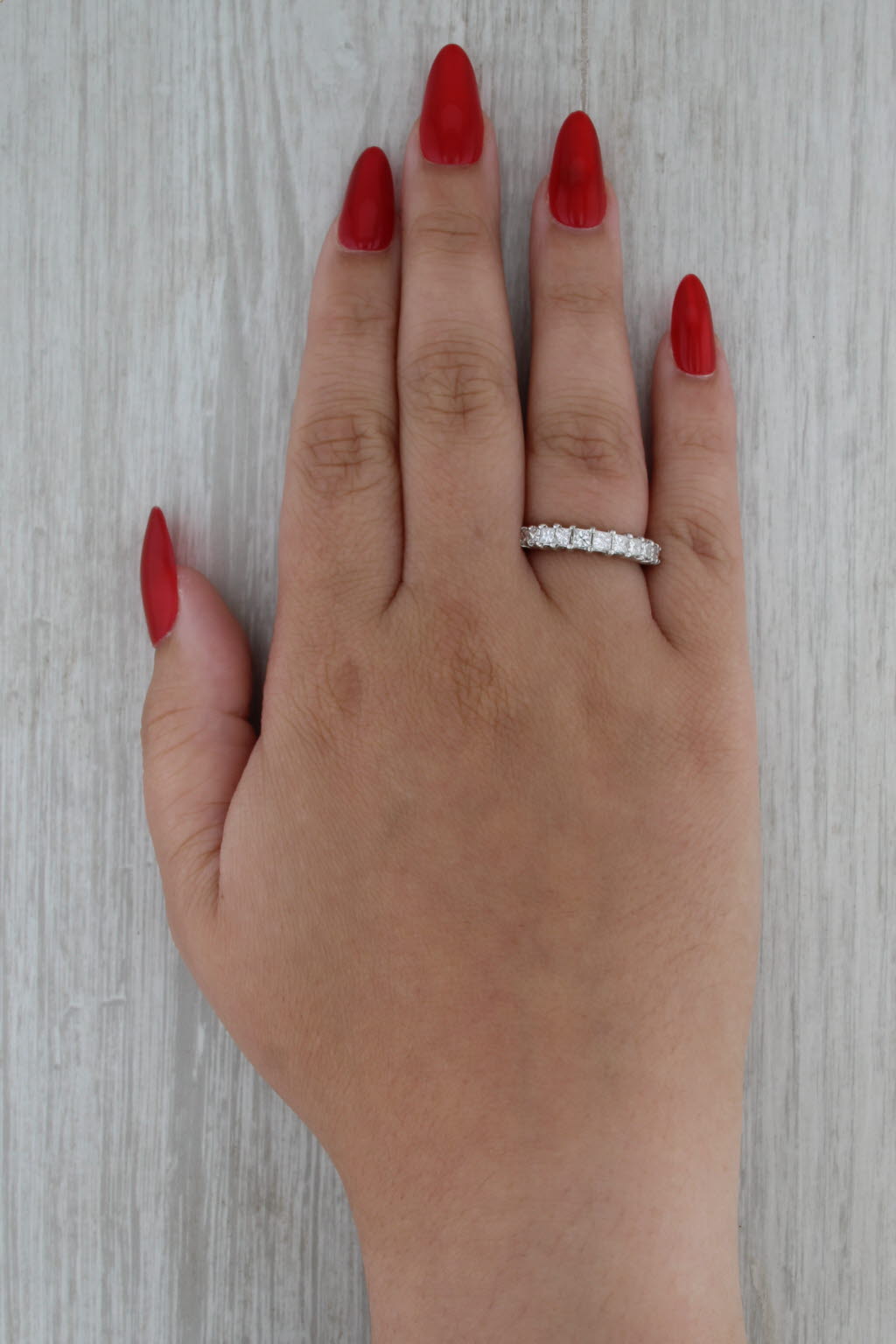 0.76ctw Diamond Wedding Band 900 Platinum Size 6.75 Anniversary Ring