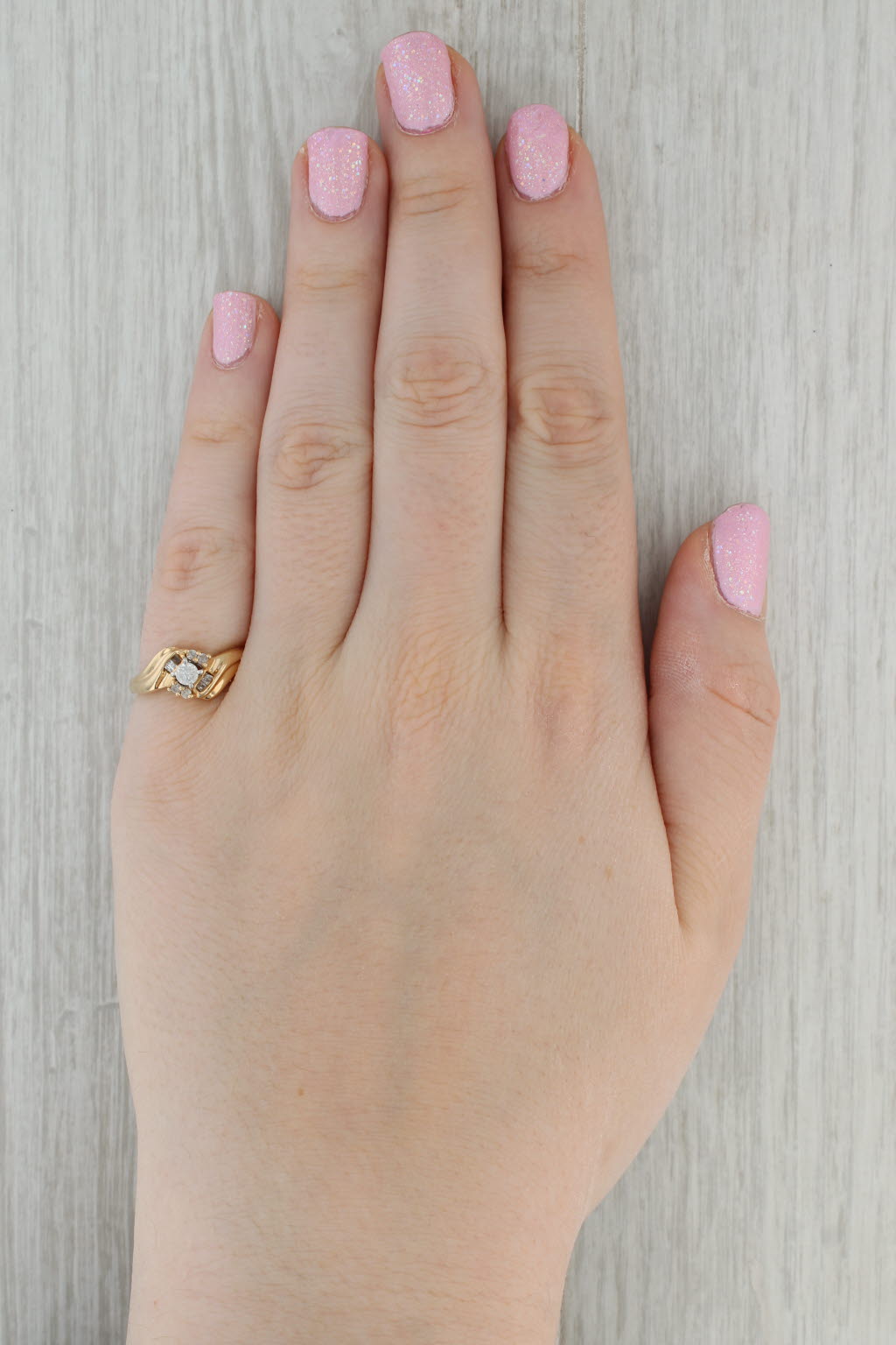 Dark Gray 0.26ctw Round Diamond Bypass Engagement Ring 14k Yellow Gold Size 7