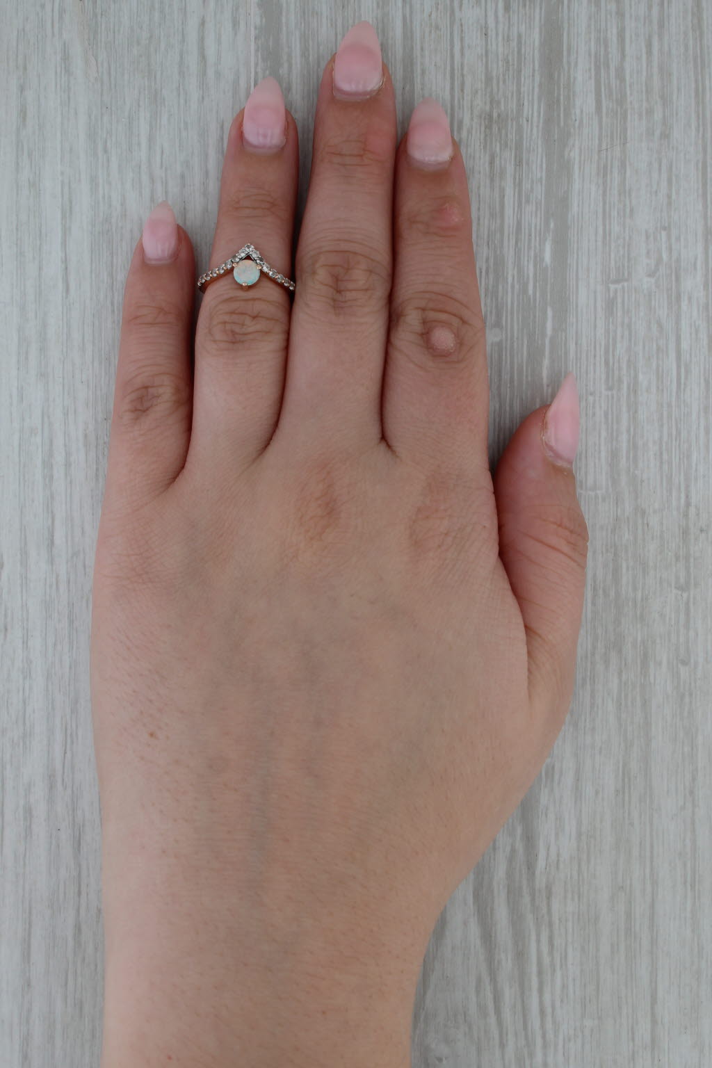 Lab Created Opal Sapphire Contoured Ring 10k Rose Gold Size 4