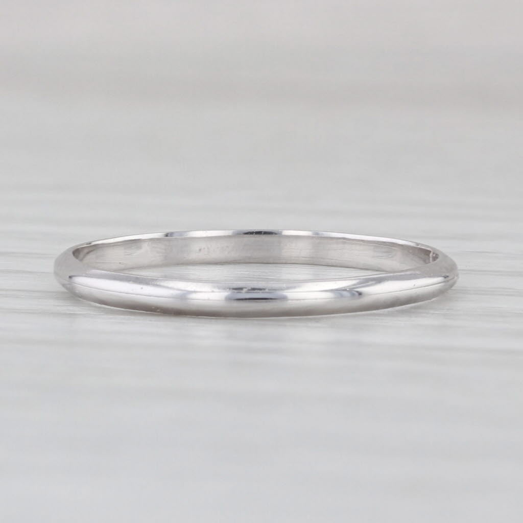 18k White Gold Wedding Band Size 7 Ring Stackable