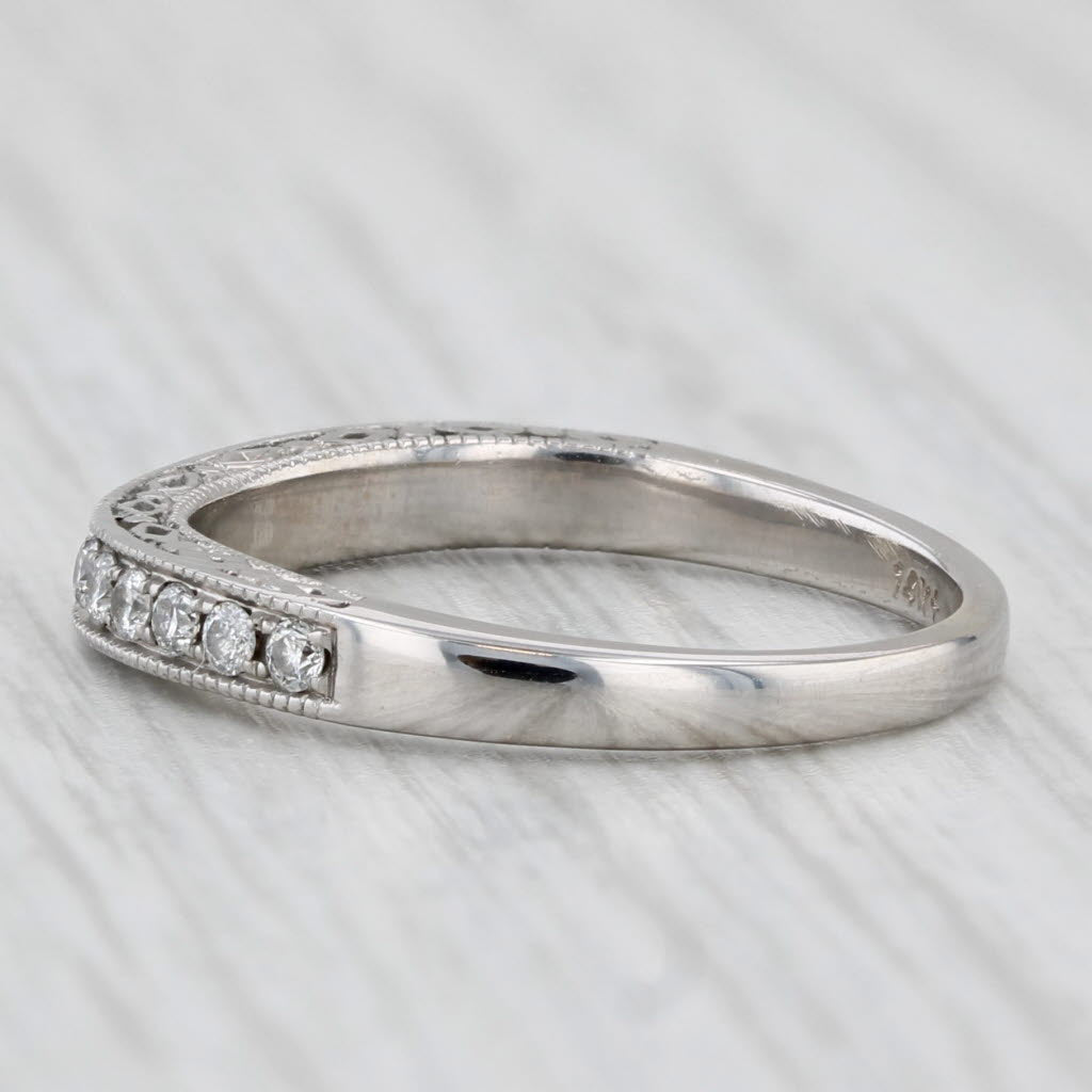 Light Gray Vintage Floral Accented 0.25ctw Diamond Wedding Band 14k Gold Stackable Ring