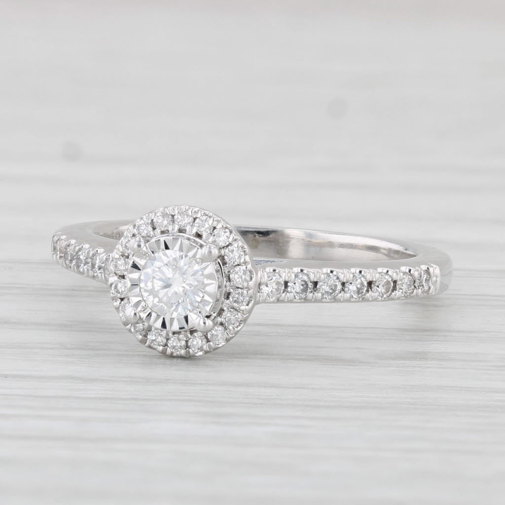 Light Gray 0.31ctw Diamond Halo Engagement Ring 10k White Gold Size 5.75-6