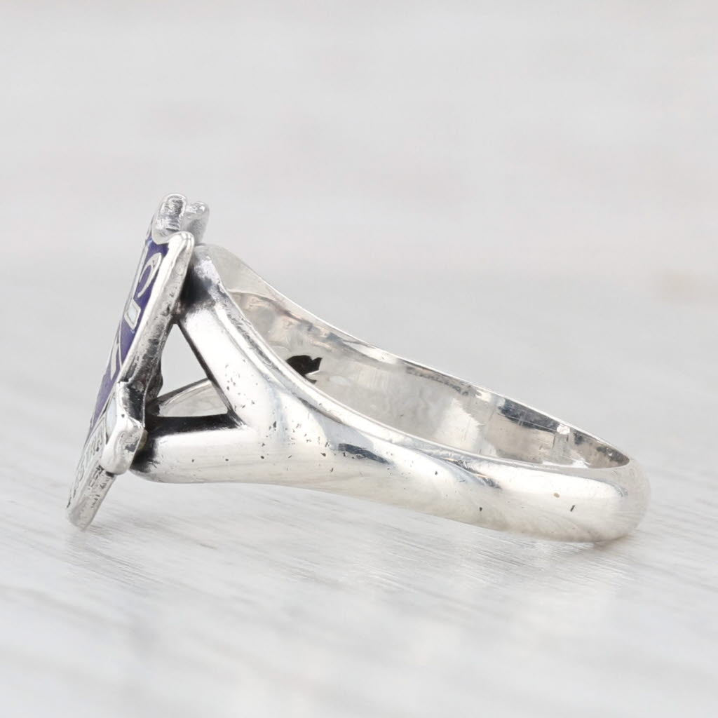 Light Gray Sarnia Collegiate Institute Signet Ring Sterling Silver Size 5.75
